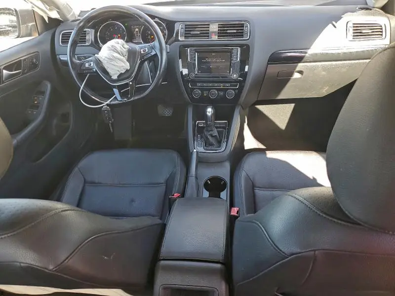 2017 VOLKSWAGEN JETTA SEL  