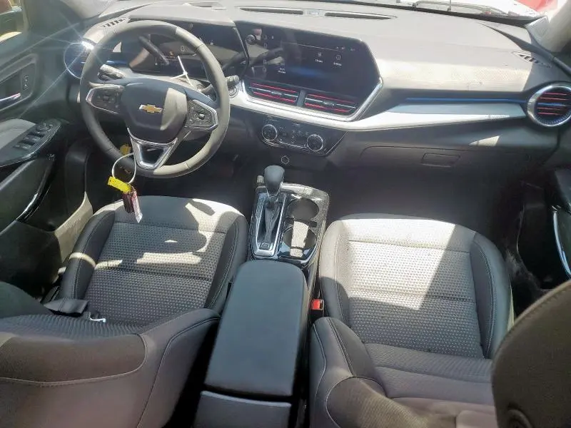 2025 CHEVROLET TRAX 1LT  