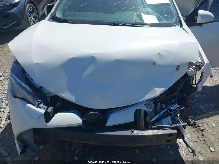 2017 TOYOTA COROLLA LE