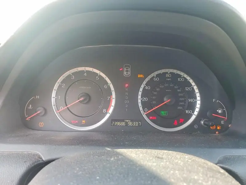 2011 HONDA ACCORD SE  