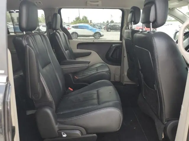2013 CHRYSLER TOWN & COUNTRY TOURING L  