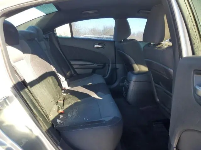 2016 DODGE CHARGER SXT  