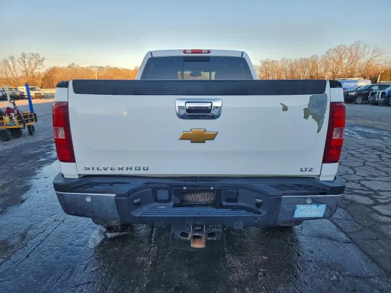 2013 CHEVROLET SILVERADO K2500 HEAVY DUTY LTZ  