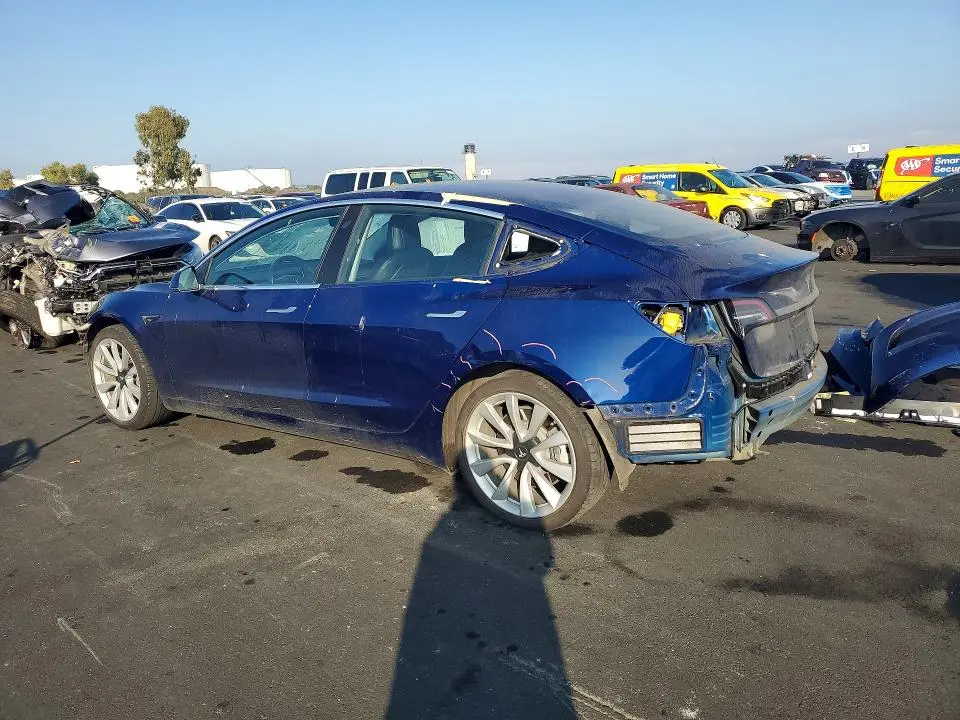 2018 TESLA MODEL 3   