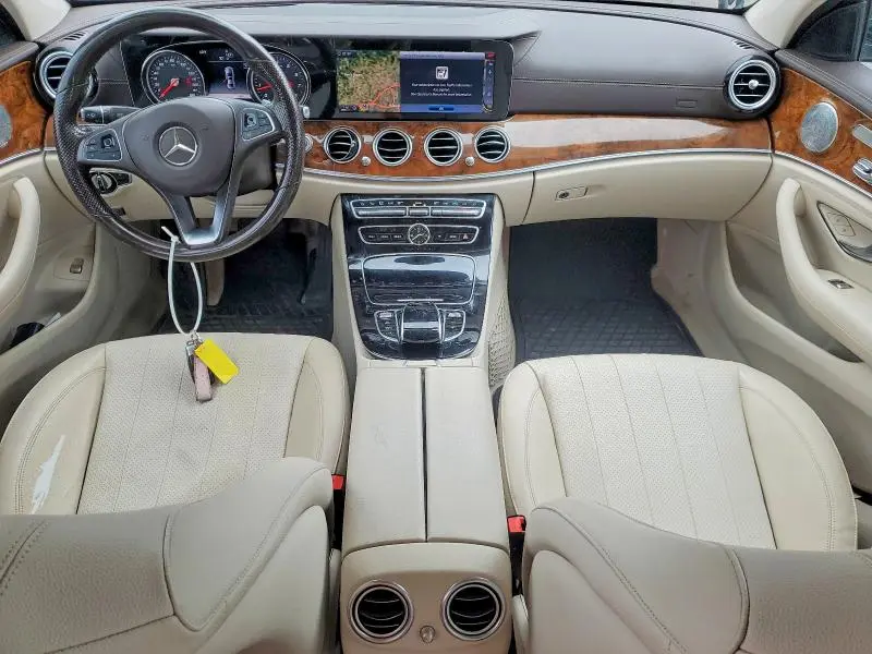2017 MERCEDES-BENZ E 300 4MATIC  