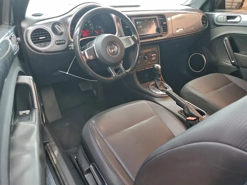 2012 VOLKSWAGEN BEETLE   