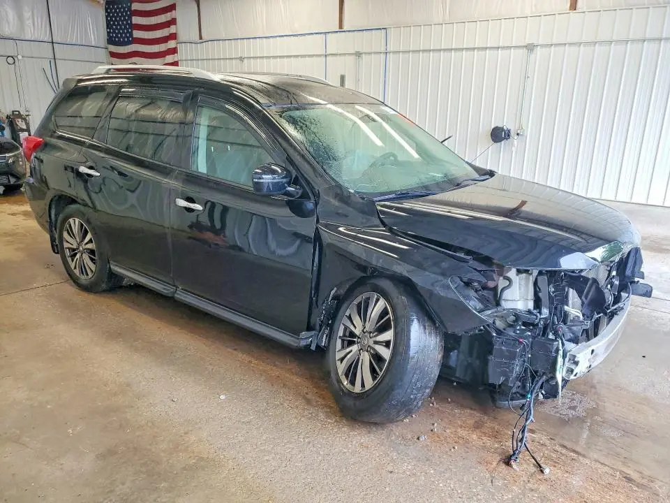 2018 NISSAN PATHFINDER S  