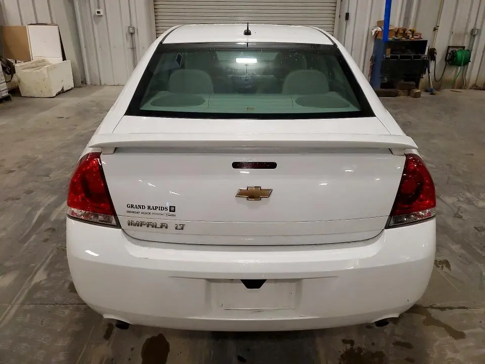 2012 CHEVROLET IMPALA LT  
