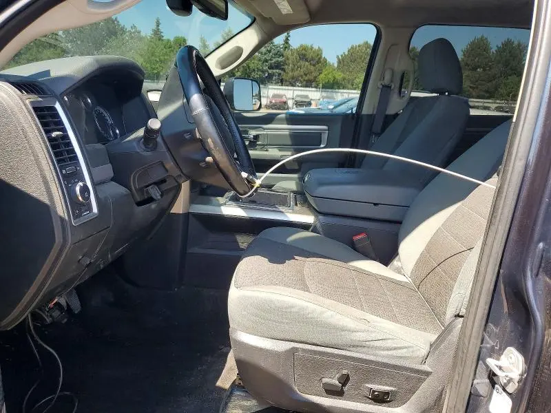 2015 RAM 2500 SLT  