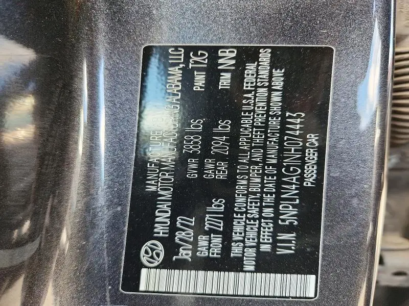 2022 HYUNDAI ELANTRA SEL  