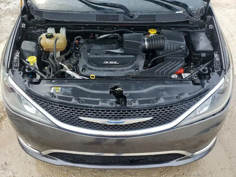 2018 CHRYSLER PACIFICA TOURING L PLUS  
