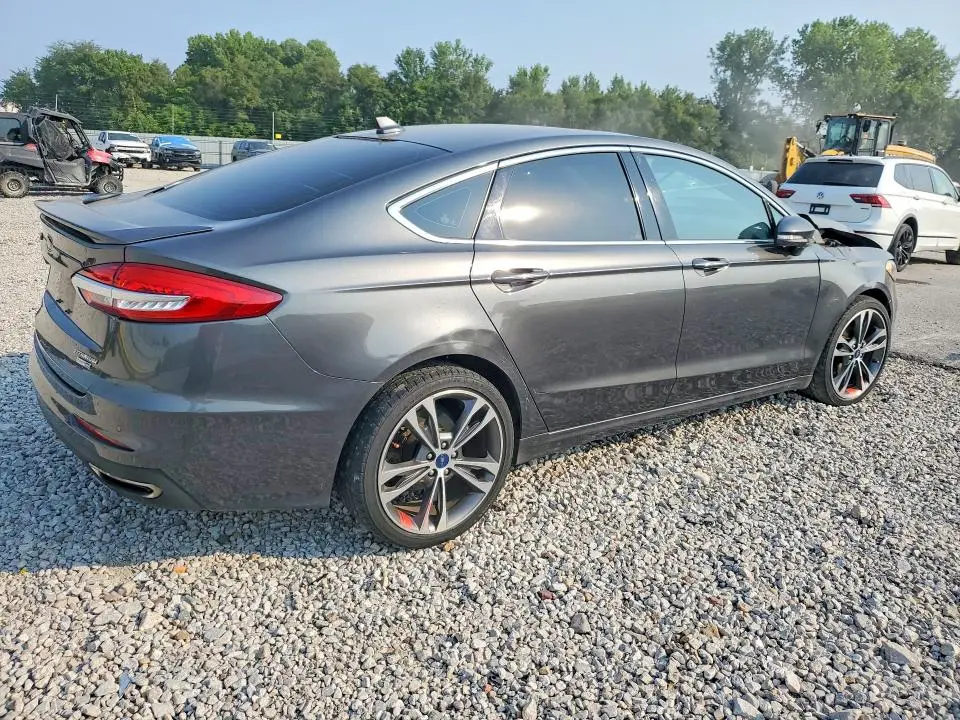2020 FORD FUSION TITANIUM  