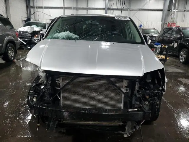 2011 CHRYSLER TOWN & COUNTRY TOURING L  