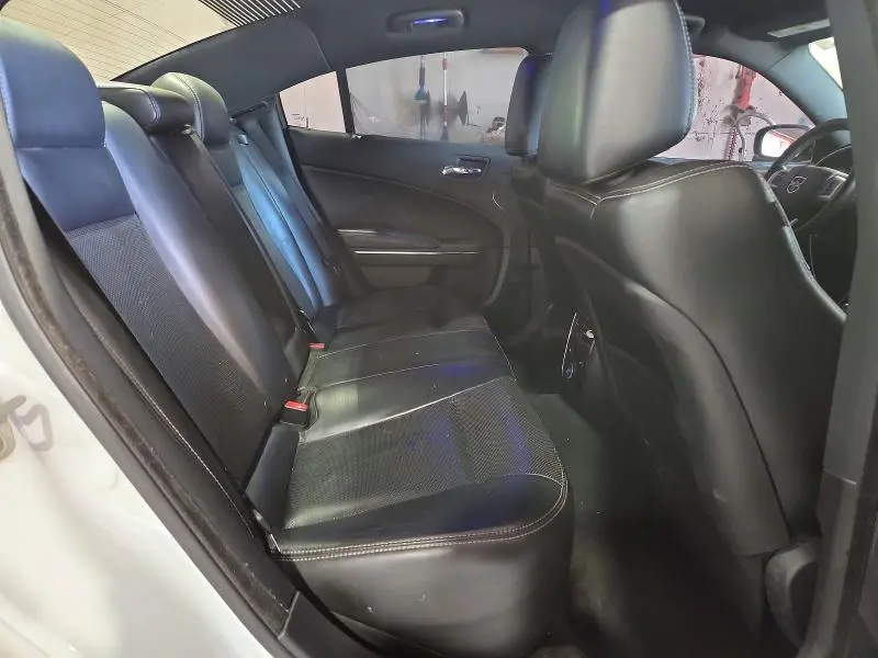 2013 DODGE CHARGER SXT  