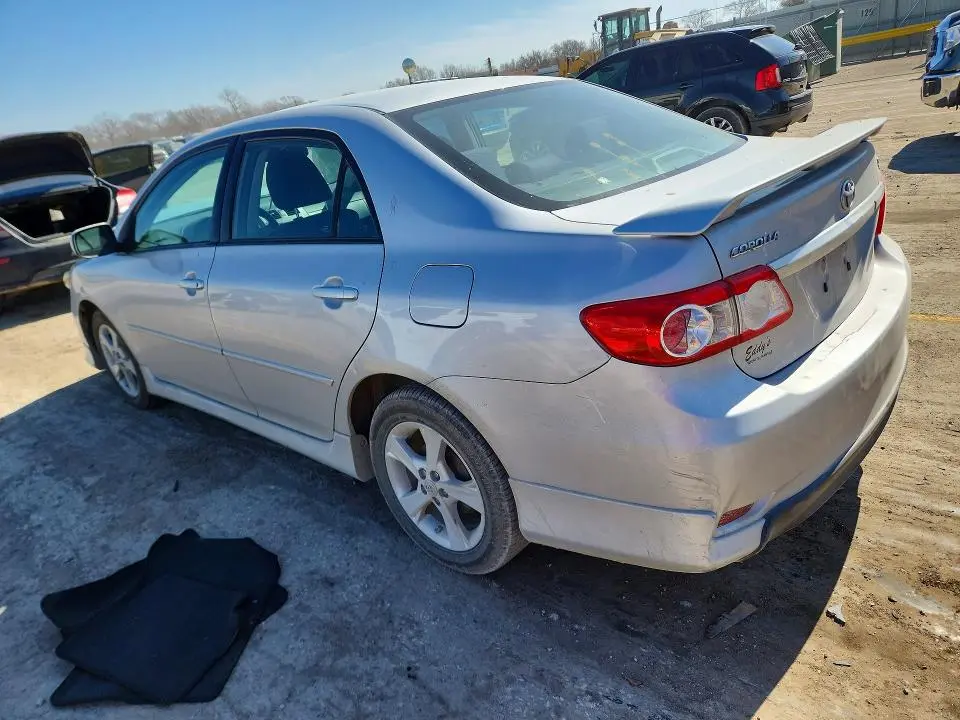 2011 TOYOTA COROLLA S  