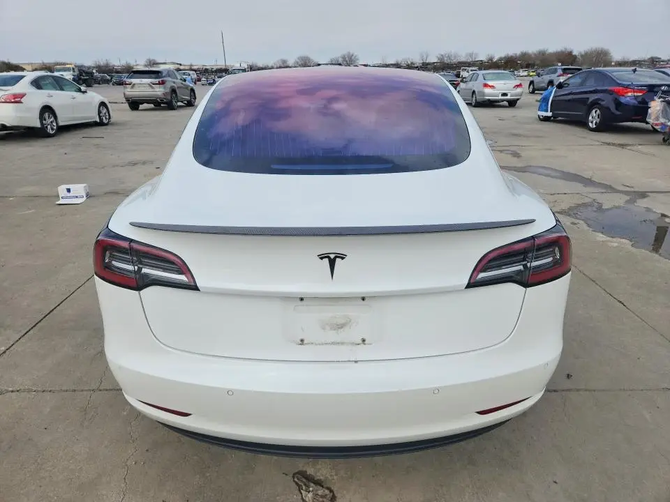 2018 TESLA MODEL 3   