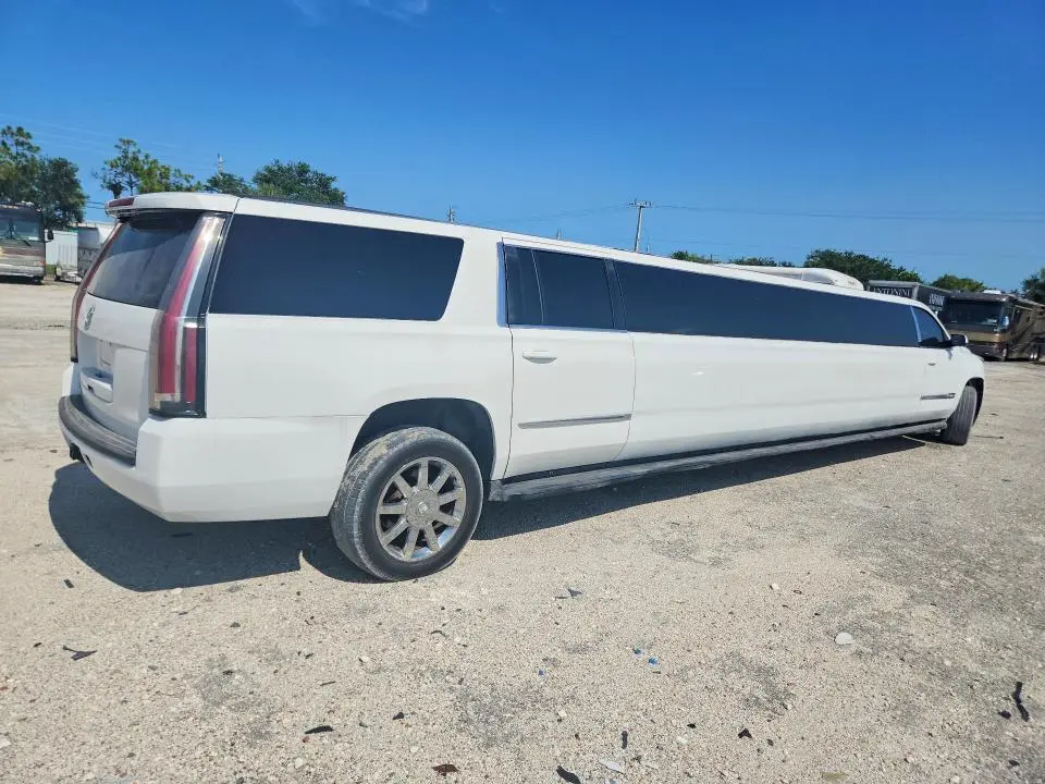 2015 CHEVROLET SUBURBAN C1500 LT  