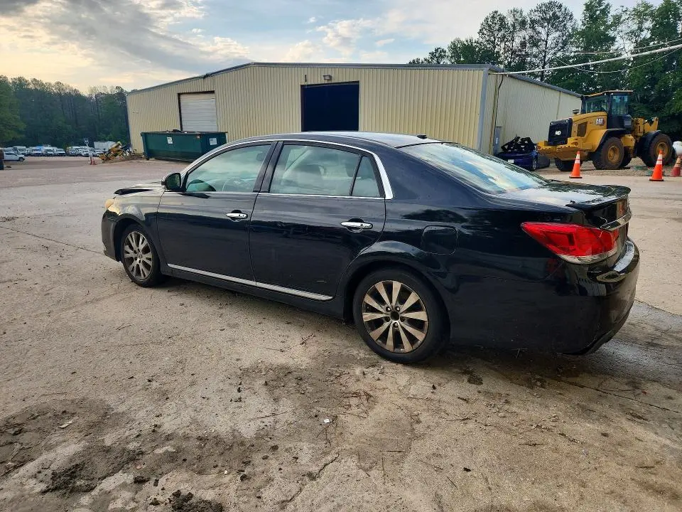 2012 TOYOTA AVALON LIMITED  