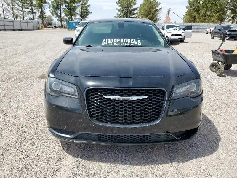 2019 CHRYSLER 300 TOURING  