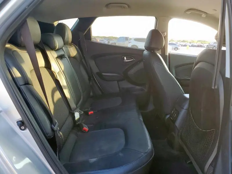 2015 HYUNDAI TUCSON LIMITED  