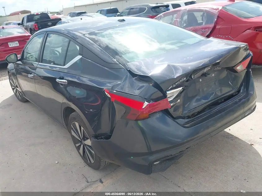 2022 NISSAN ALTIMA SV FWD