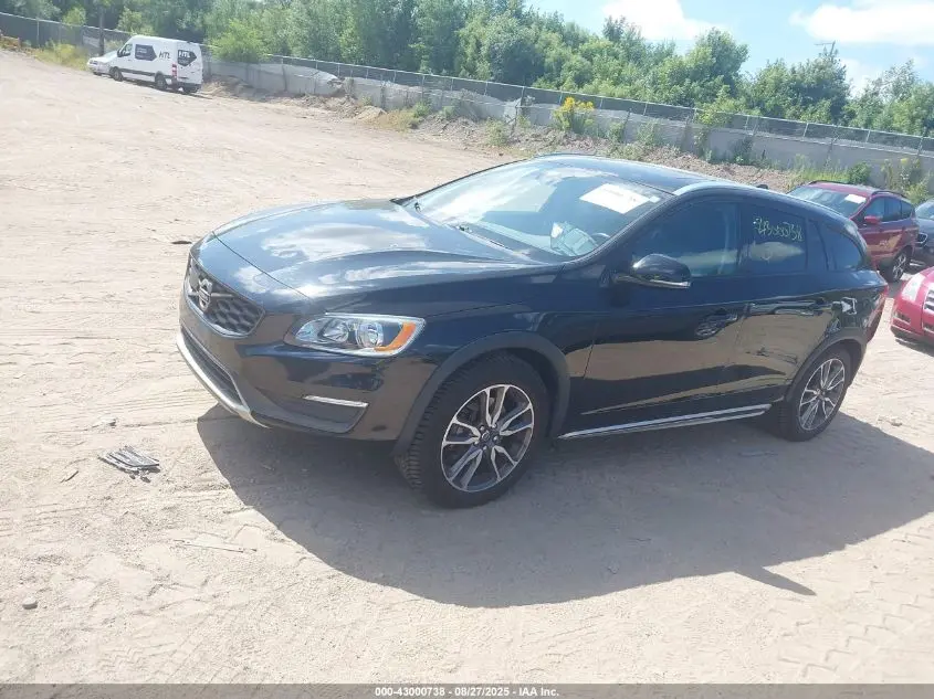 2016 VOLVO V60 CROSS COUNTRY T5
