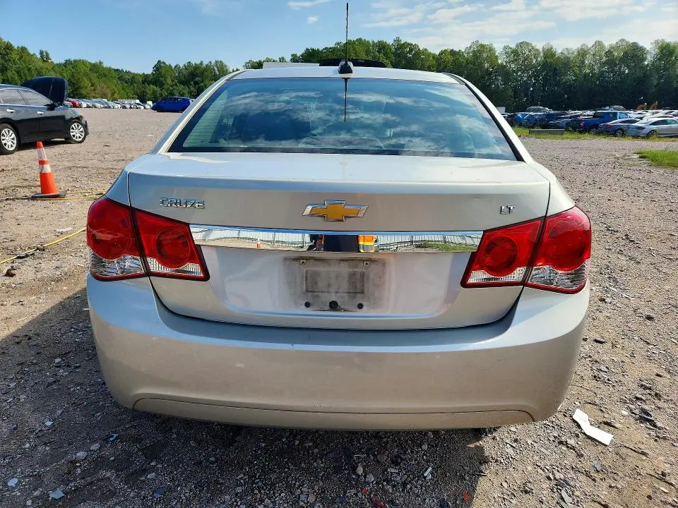 2015 CHEVROLET CRUZE LT  