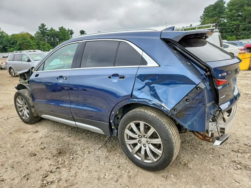 2020 CADILLAC XT4 PREMIUM LUXURY  