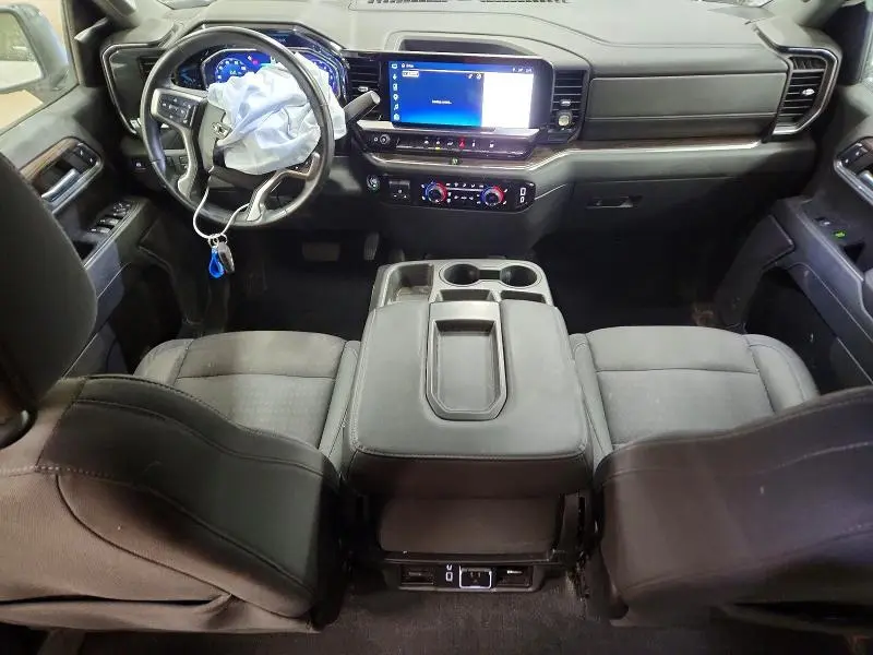 2023 CHEVROLET SILVERADO K1500 RST  