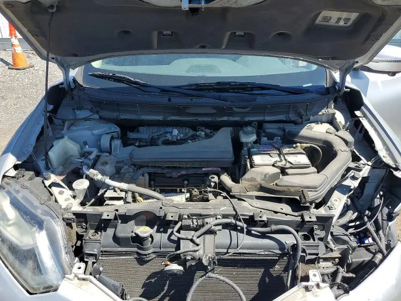 2016 NISSAN ROGUE SL  