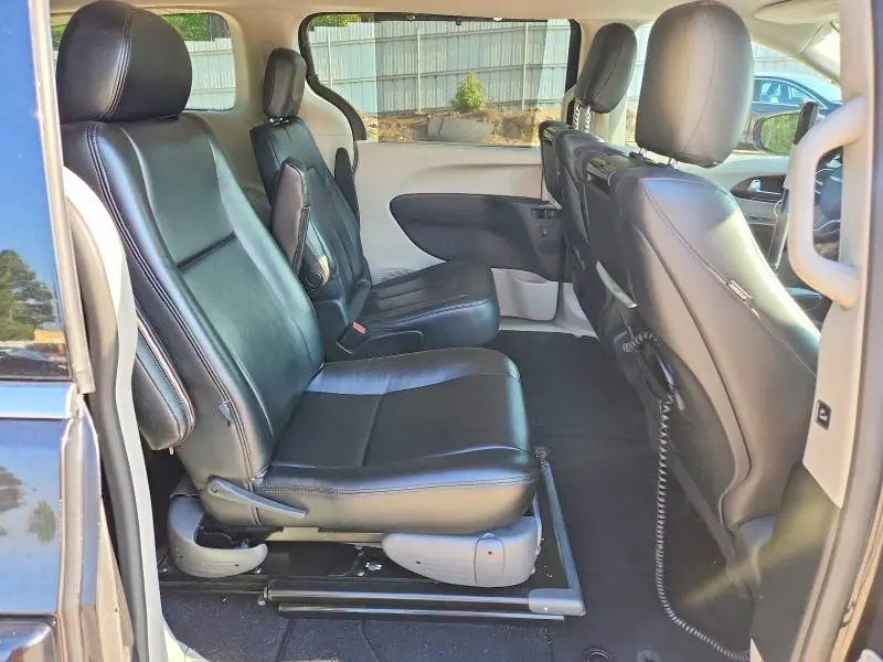 2017 CHRYSLER PACIFICA TOURING L PLUS  