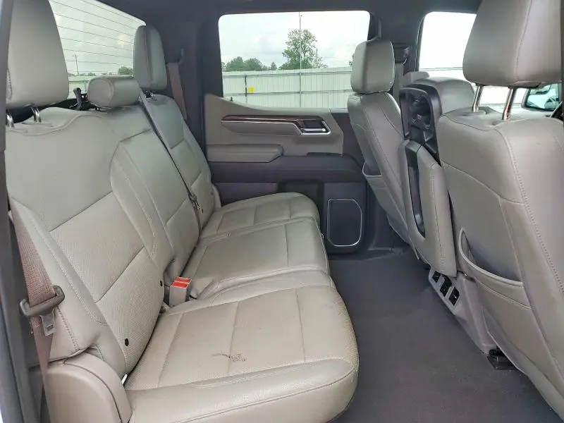 2022 CHEVROLET SILVERADO C1500 LT  