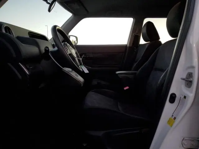 2011 TOYOTA SCION XB  