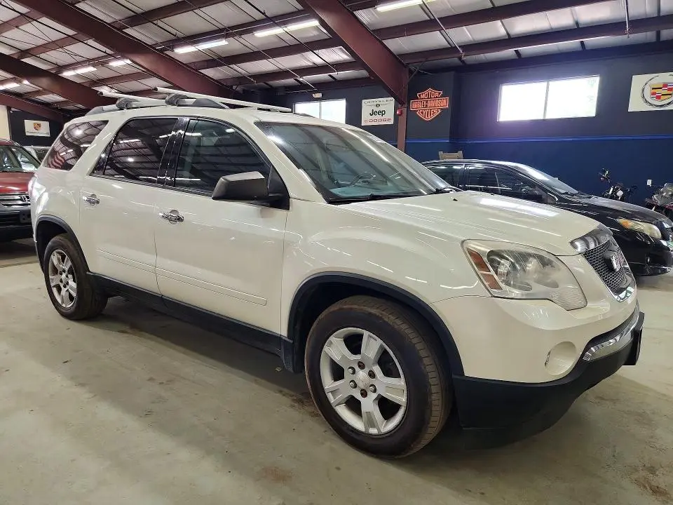 2012 GMC ACADIA SLE  