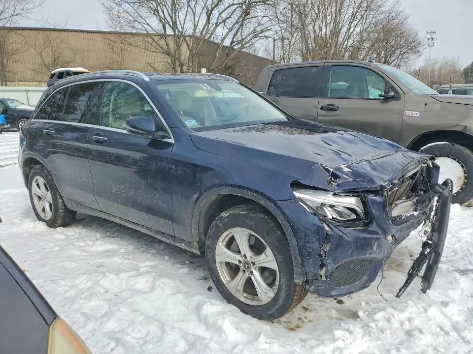 2018 MERCEDES-BENZ GLC 300 4MATIC  