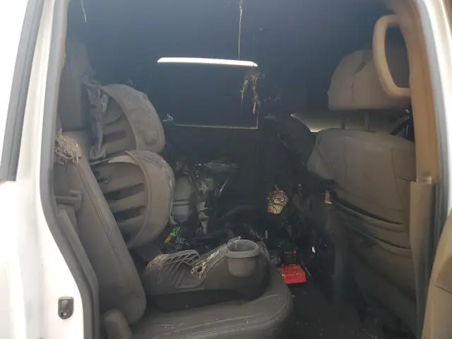 2018 NISSAN TITAN SV  