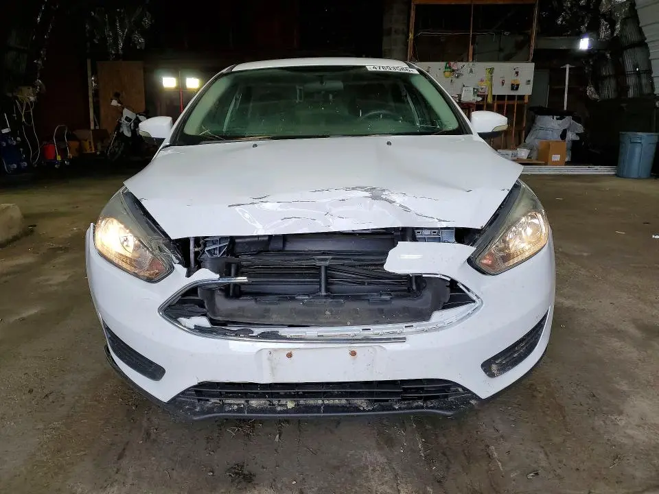 2018 FORD FOCUS SE  