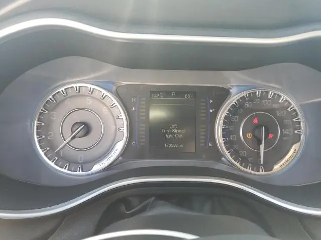 2017 CHRYSLER 200 LIMITED  