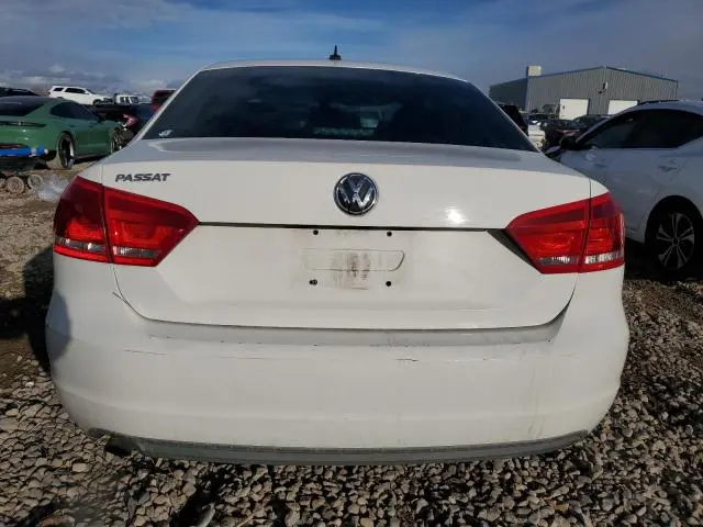 2013 VOLKSWAGEN PASSAT S  