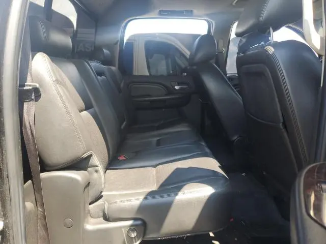 2012 GMC SIERRA K2500 DENALI  