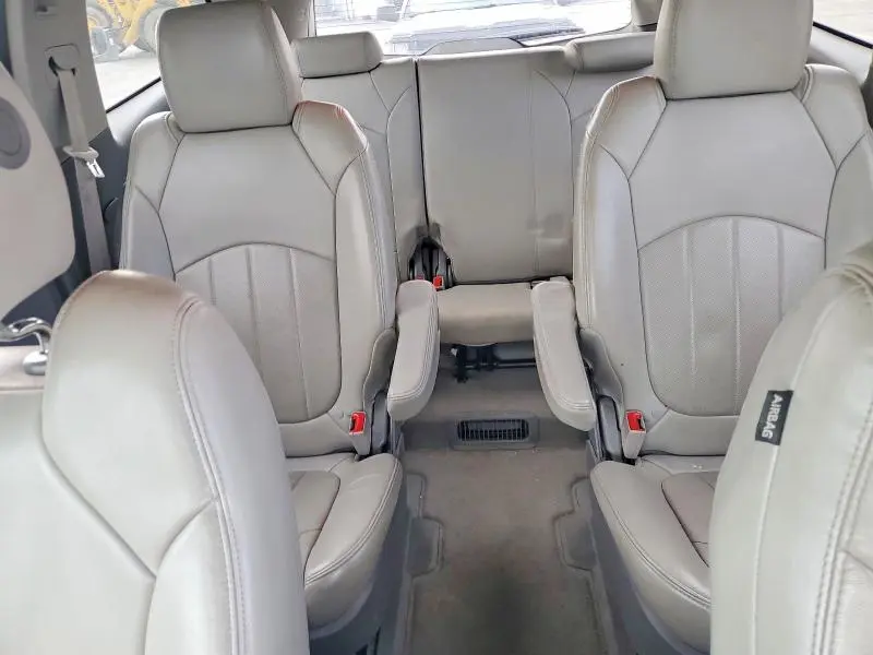 2014 CHEVROLET TRAVERSE LTZ  