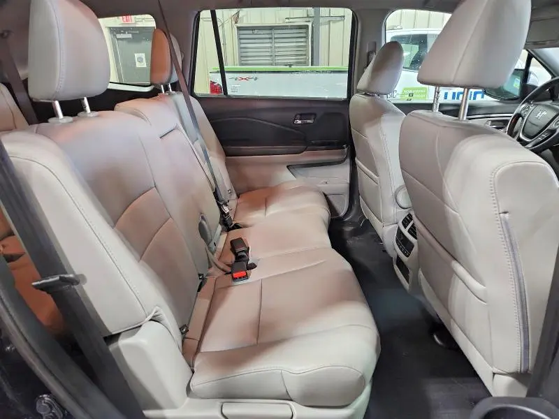2017 HONDA PILOT EXL  