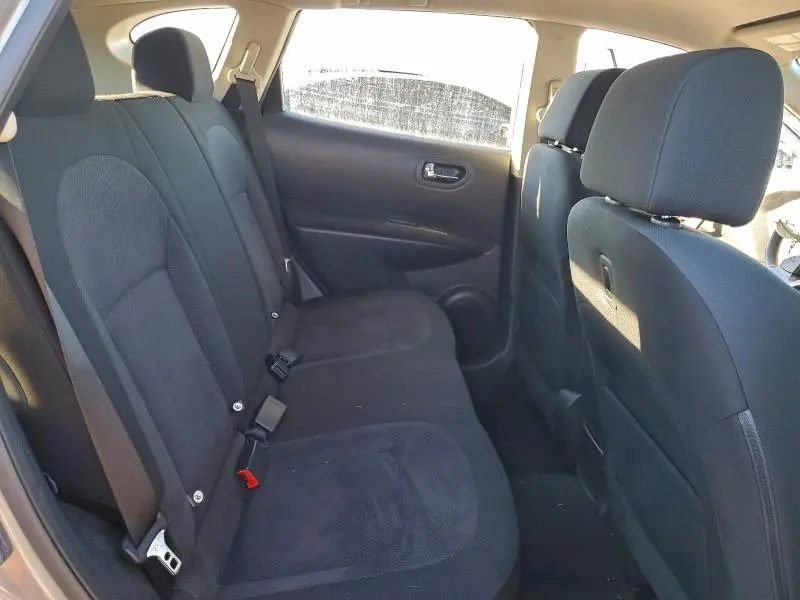 2015 NISSAN ROGUE SELECT S  