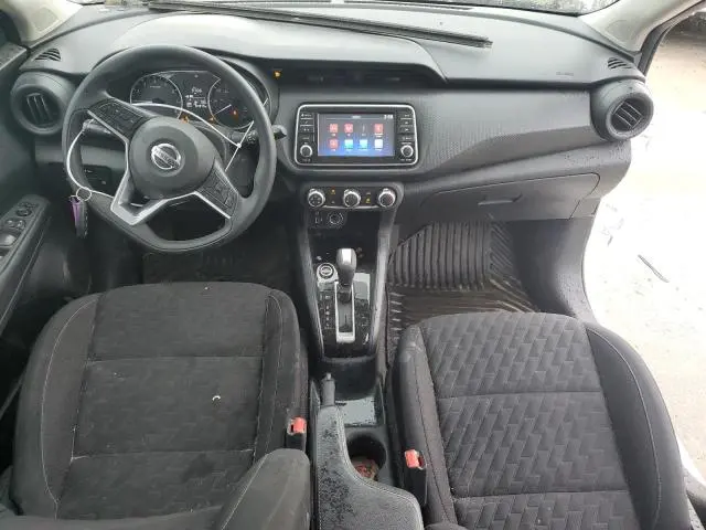2021 NISSAN KICKS S  