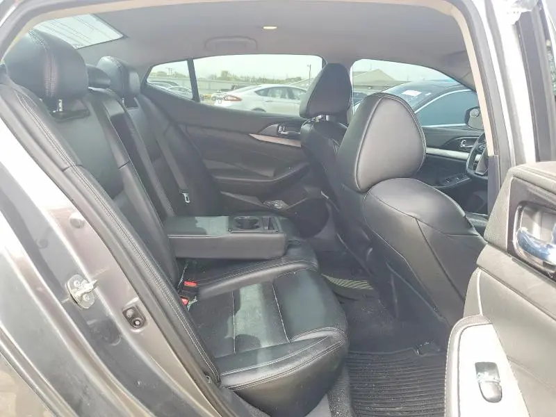 2017 NISSAN MAXIMA 3.5 SV  