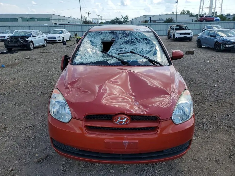 2010 HYUNDAI ACCENT GS  