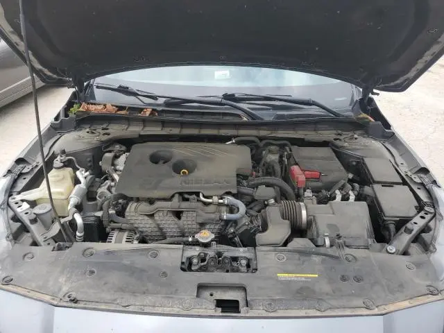 2019 NISSAN ALTIMA SR  