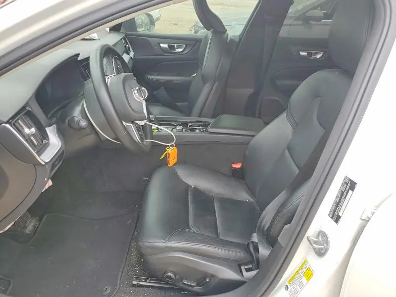 2024 VOLVO S60 CORE  