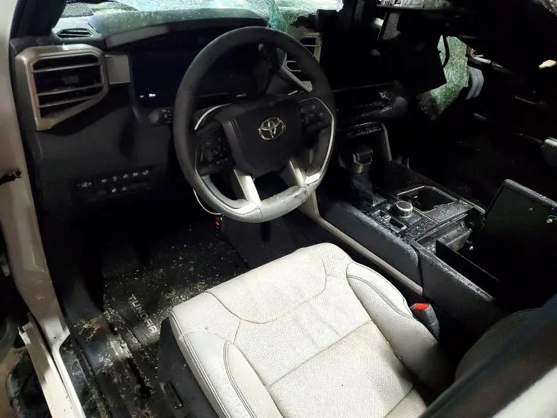 2026 TOYOTA TUNDRA   