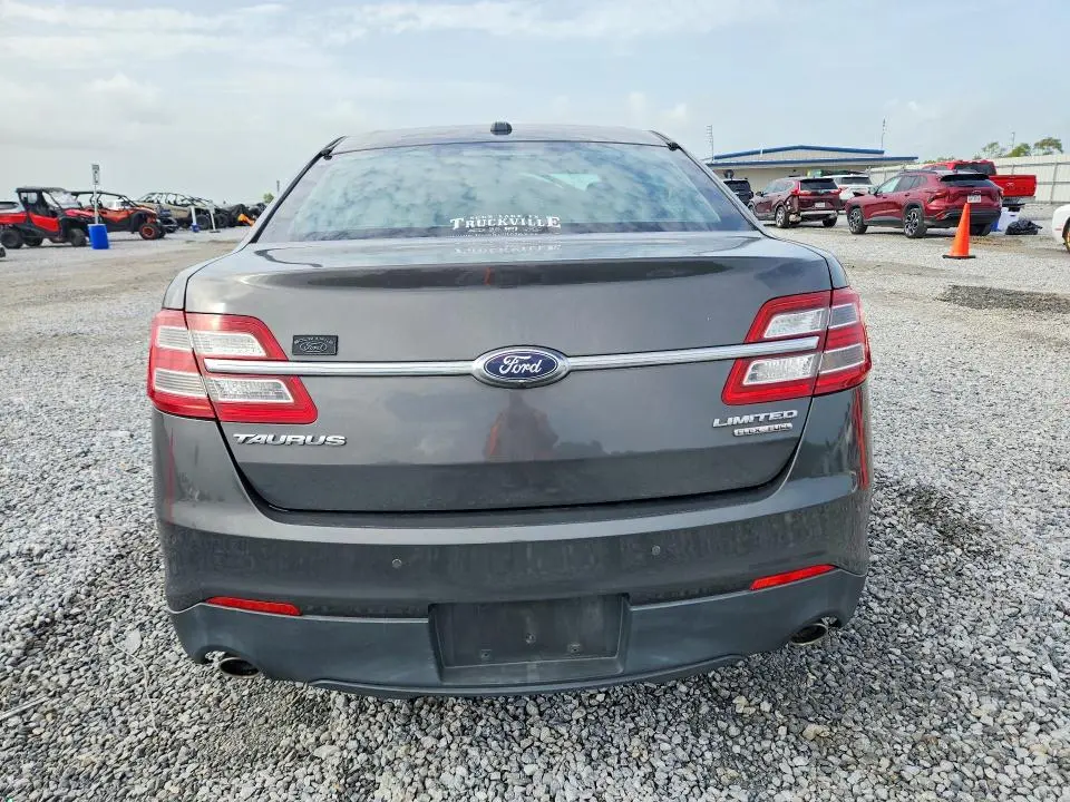 2017 FORD TAURUS LIMITED  